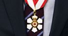 Queen gives Chretien Order of Merit