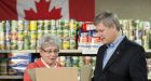 Harper fills hampers at veteran's food bank